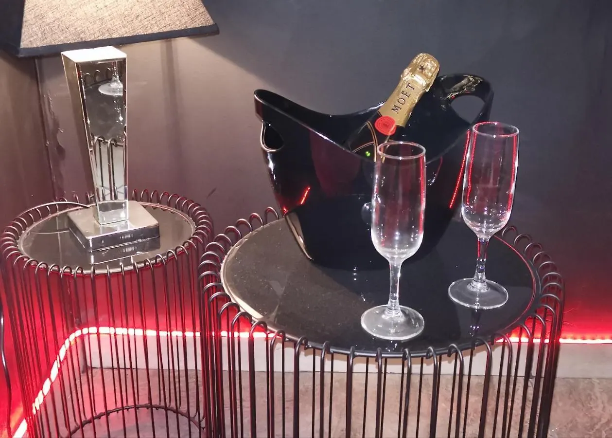 Appartement pour vous retrouver avec votre moitié Cabannes France